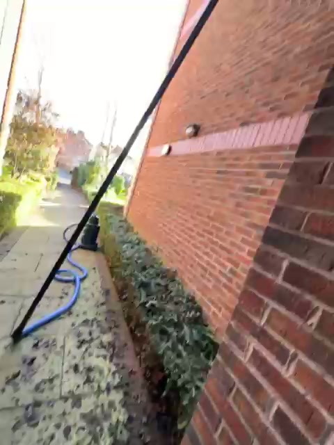 Powered access gutter clean on a residential property